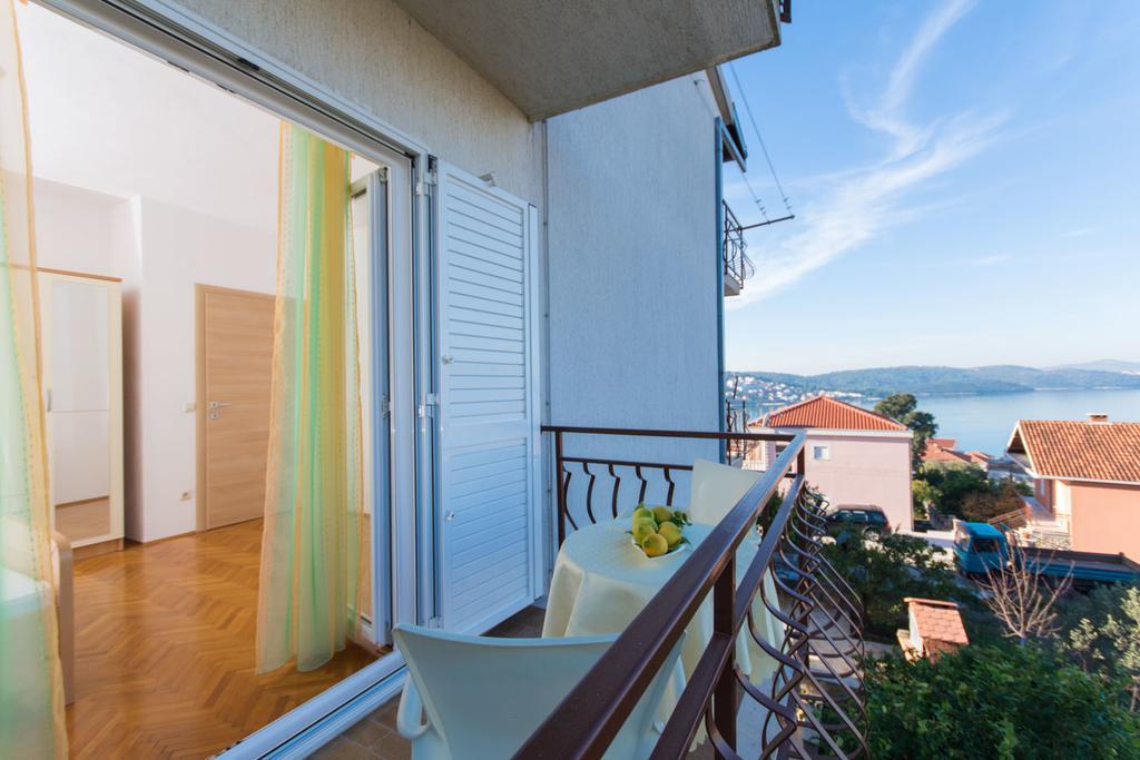 Apartmani Gaube Trogir Zewnętrze zdjęcie